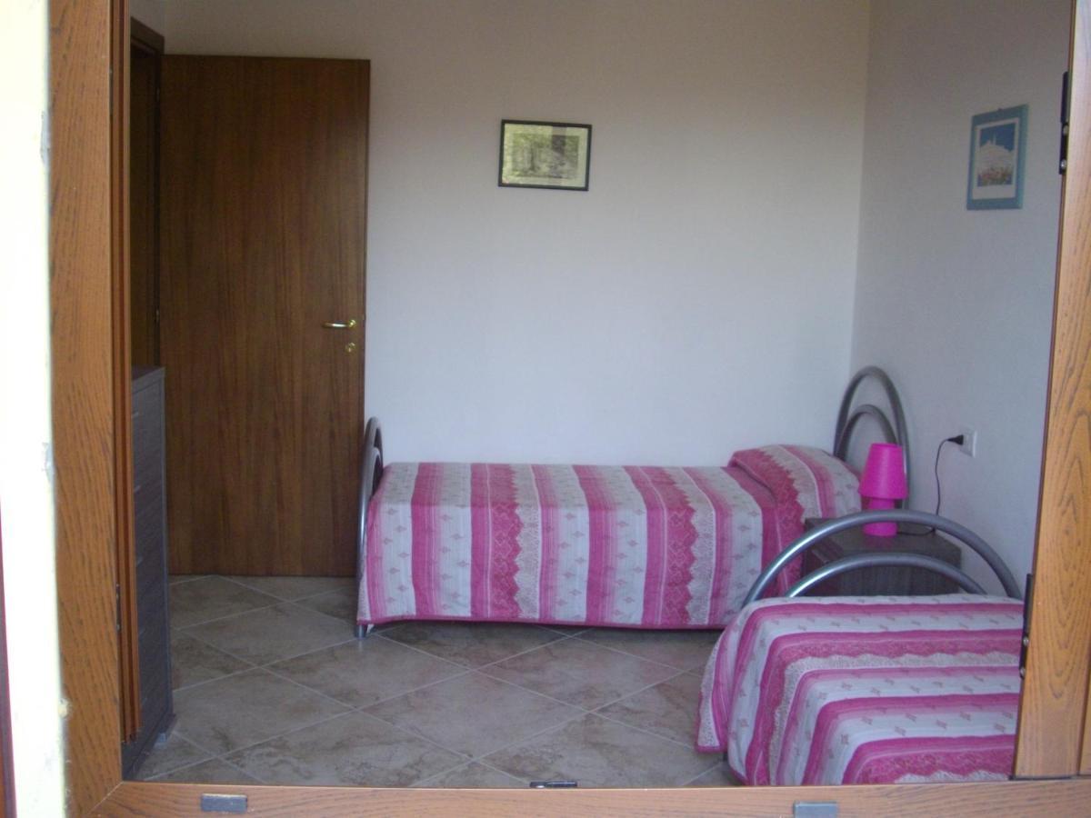 Appartamento Sofia - Nord Sardegna - Badesi Buitenkant foto