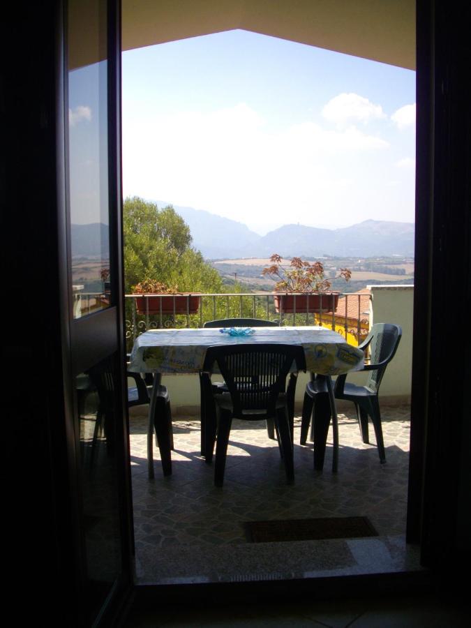 Appartamento Sofia - Nord Sardegna - Badesi Buitenkant foto